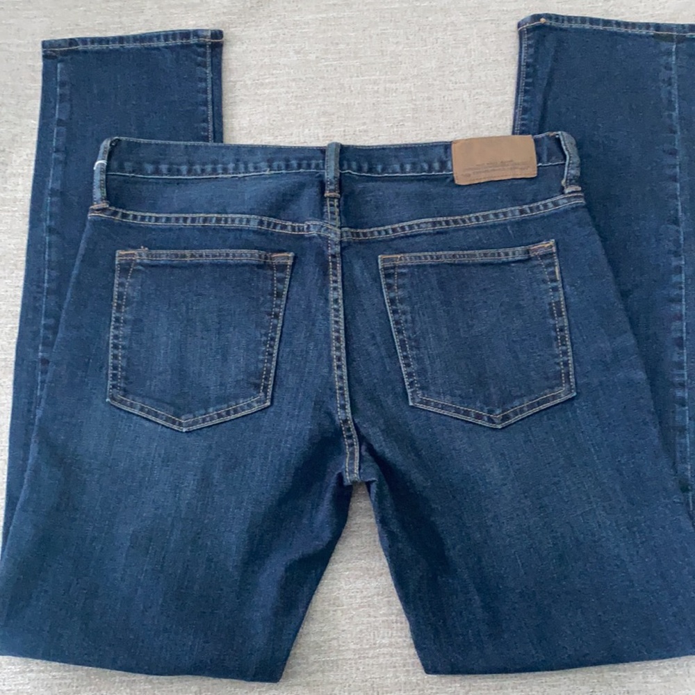 Old Navy skinny jeans. Size 32/32 - Picture 2 of 10